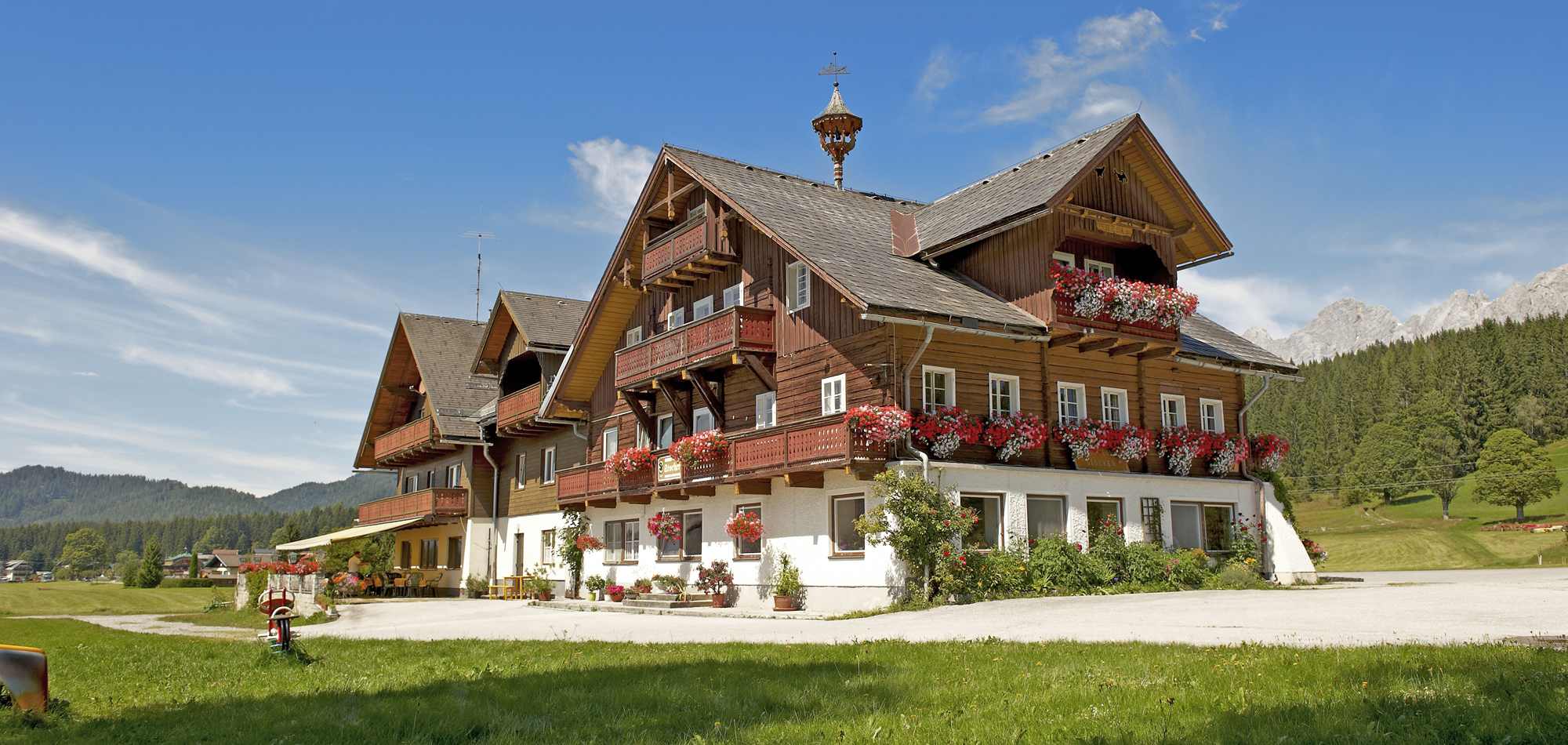 Hotel Stockerwirt im Sommer